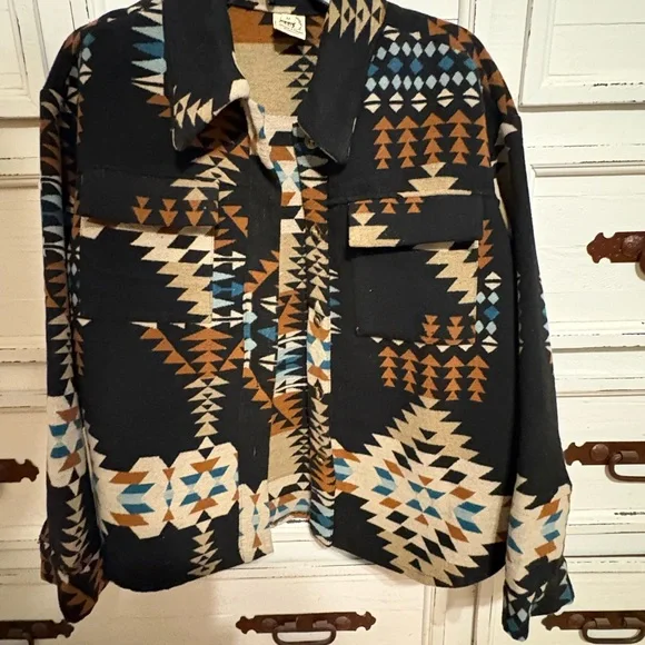 Aztec pattern jacket - Picture 2 of 3